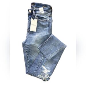 NWT Judy Blue Women's Distressed Blue Jeans